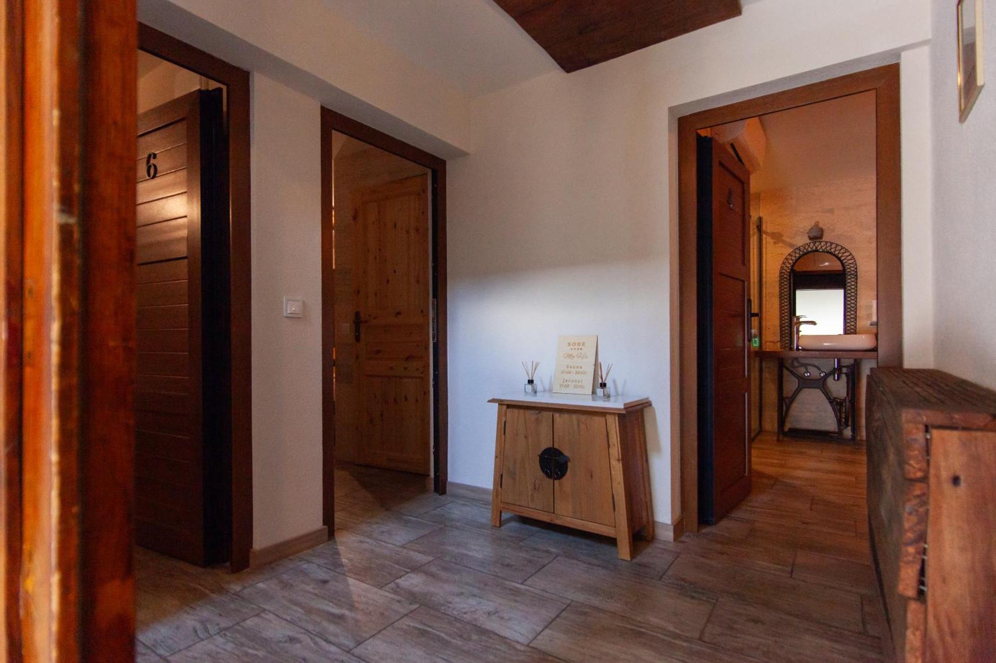Sobe App Moj Hir Bed And Breakfast Ястребарско Екстериор снимка