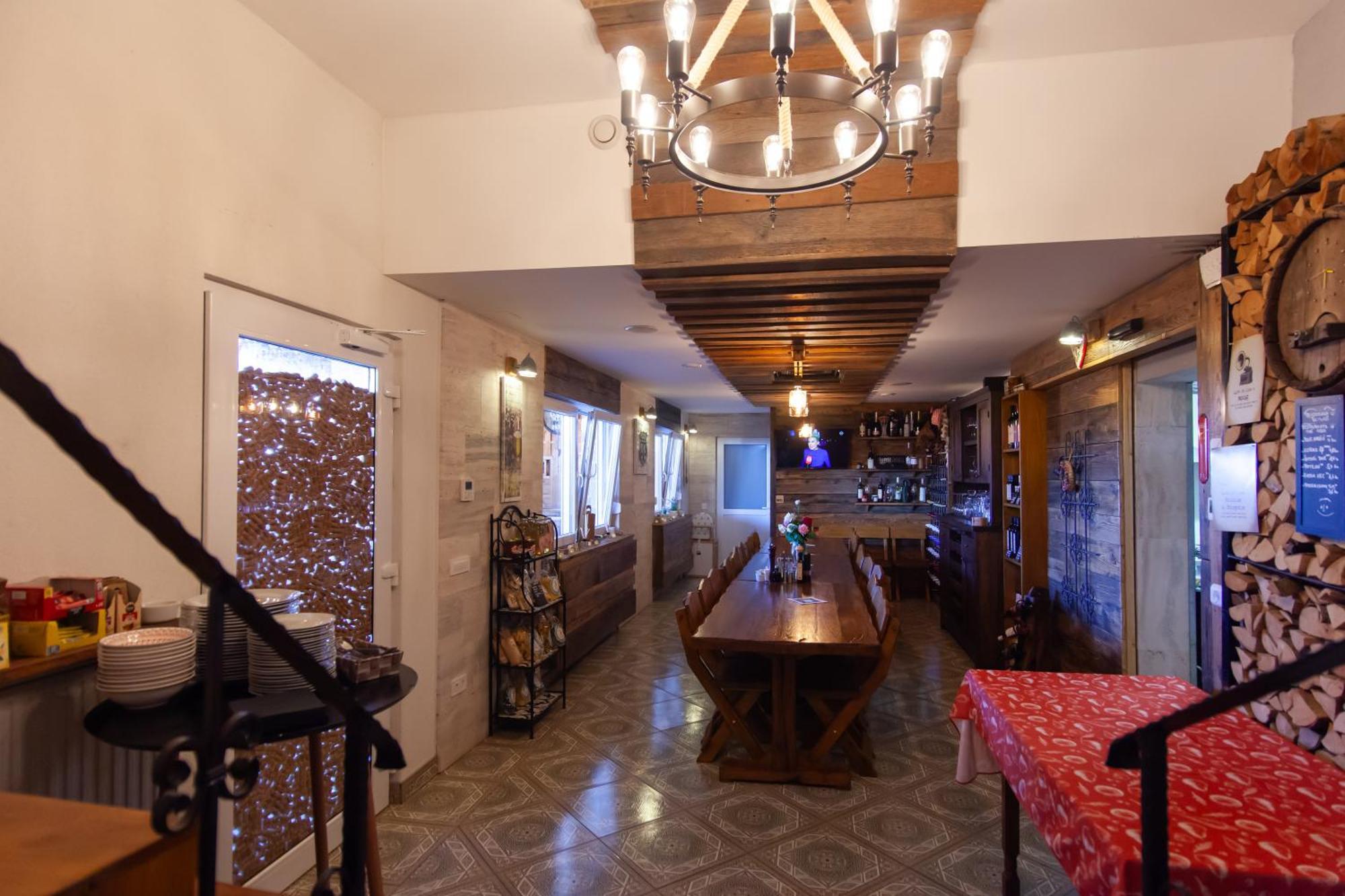 Sobe App Moj Hir Bed And Breakfast Ястребарско Екстериор снимка
