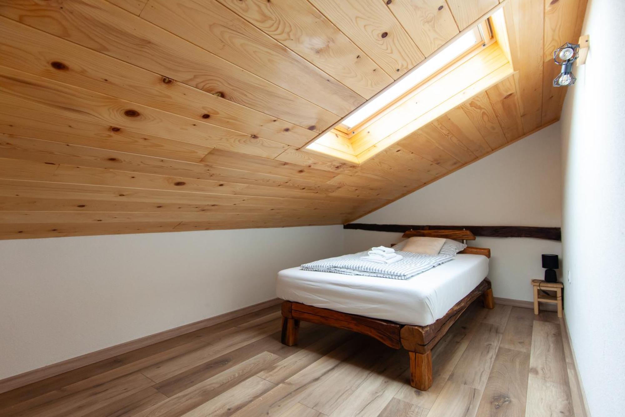 Sobe App Moj Hir Bed And Breakfast Ястребарско Екстериор снимка